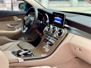 Xe Mercedes Benz C250 Exclusive 2017