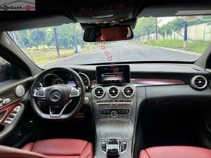 Xe Mercedes Benz C300 AMG 2015