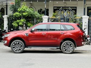 Xe Ford Everest Titanium 2.0L 4x2 AT 2018