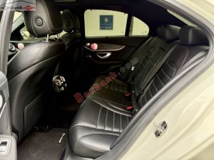 Xe Mercedes Benz C300 AMG 2015