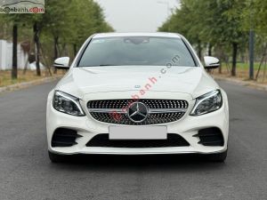 Xe Mercedes Benz C300 AMG 2015