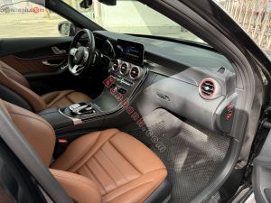 Xe Mercedes Benz C300 AMG 2020