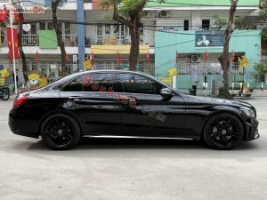 Xe Mercedes Benz C300 AMG 2020