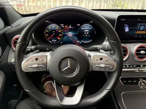 Xe Mercedes Benz C300 AMG 2020