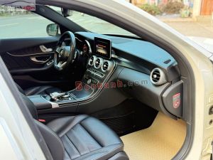 Xe Mercedes Benz C300 AMG 2015