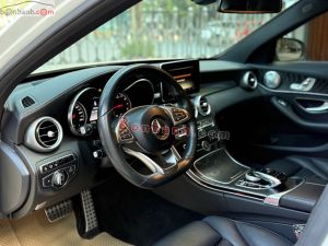 Xe Mercedes Benz C300 AMG 2015