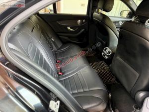 Xe Mercedes Benz C250 AMG 2015