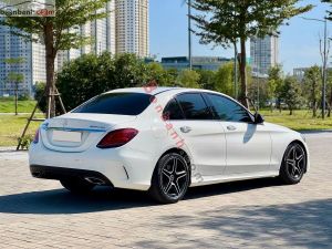 Xe Mercedes Benz C300 AMG 2018