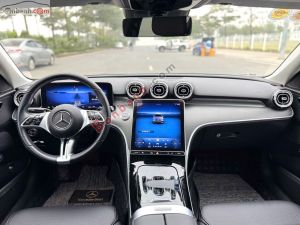 Xe Mercedes Benz C200 Avantgarde 2022