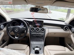 Xe Mercedes Benz C200 2018