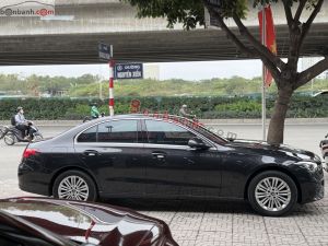 Xe Mercedes Benz C200 Avantgarde 2022