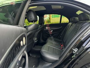 Xe Mercedes Benz E300 AMG 2022