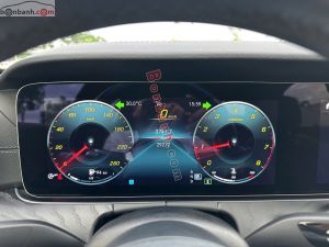 Xe Mercedes Benz E300 AMG 2022