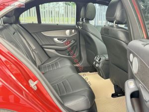 Xe Mercedes Benz C300 AMG 2019