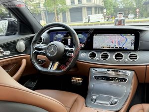 Xe Mercedes Benz E300 AMG 2022