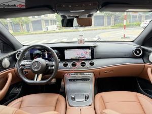 Xe Mercedes Benz E300 AMG 2022